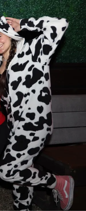 Old navy cow onesie costume  thumbnail 2