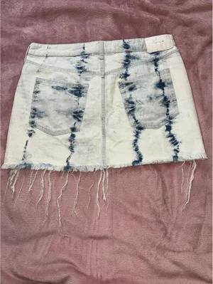 Denim Tie Dye Mini Skirt - Blue & White - Raw Hem Size M thumbnail 4