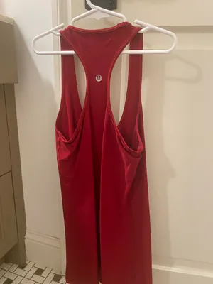 Lululemon Red Tank thumbnail 2