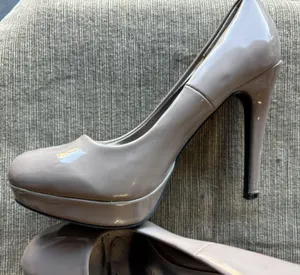 Steve Madden Nude/Tan Platform Pumps thumbnail 1