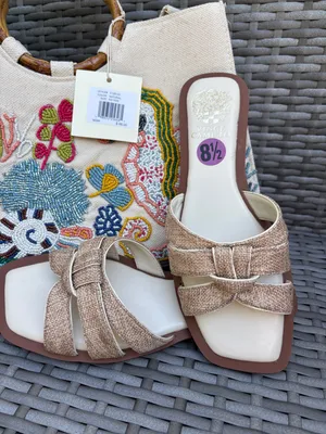 Vince Camuto VP-Byrdy Tan & Cream Woven Slide Sandals thumbnail 7