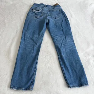 American Eagle Mom Jean Size 6 thumbnail 5