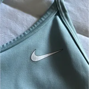 Nike Sports Bra thumbnail 4