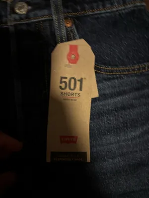 Levi's Women 501 shorts size (24) or size 2 high rise thumbnail 6