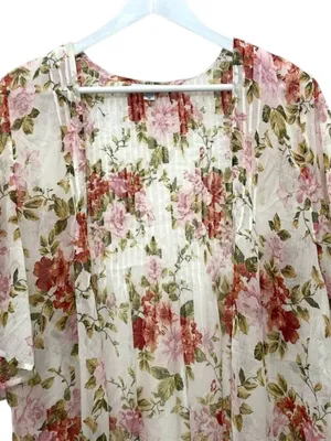 American Eagle Ivory Floral Kimono Duster M Boho Cottagecore Flutter Sleeve thumbnail 5
