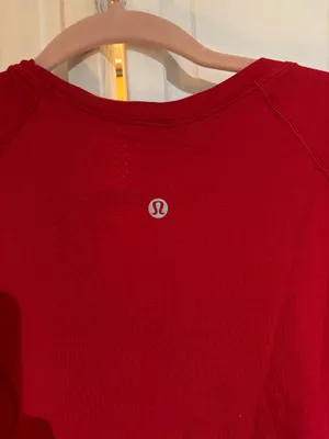 Red Lululemon Swiftly Tech 2.0 thumbnail 3