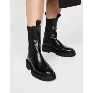 LAST Women Leather Boots 40 Black Rocky Chelsea Lug Sole Platform Pull On Edgy thumbnail 5