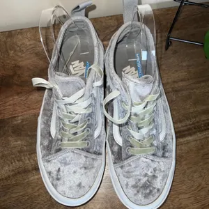 Vans Old Skool Ultracush Velvet Women 8.0‎ Shoes Gray Lace Up Platform Sneakers thumbnail 4
