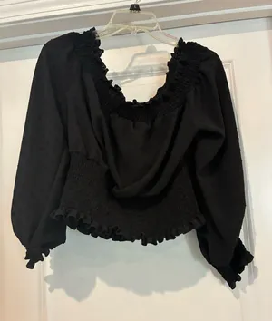 Off shoulder black crop peasant shirt thumbnail 1