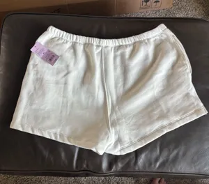 Wild Fable high-rise fleece shorts with pockets thumbnail 2