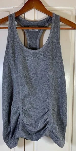 Athleta Fastest Track Medium‎ Seamless Ruched Tank Top Gray Athleisure thumbnail 1