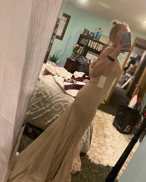 blush pink prom/formal dress Size 4 thumbnail 1