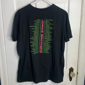 Gildan Jonas Brothers 2019 2020 Happiness Begins Concert Music T-Shirt Tee M-088 Sz L thumbnail 5