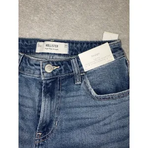 hollister high rise straight straight nwt medium wash 0 short‎ thumbnail 3