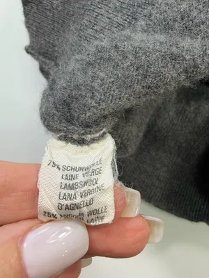 Belmondi Lamb and Angora Wool Gray & Cream Argyle V-Neck Sweater Size Small thumbnail 6