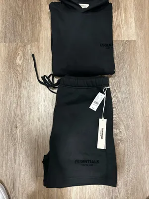 Essentials Black Medium shorts and hoodie set thumbnail 2