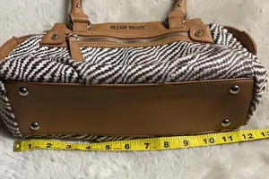Ellen Tracy Purse thumbnail 5