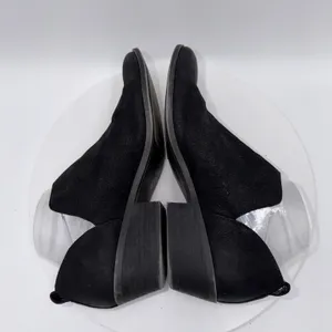 Frye Rowen‎ Slip-On Cutout Nubuck Leather Ankle Boots Women's Size 8.5 thumbnail 4