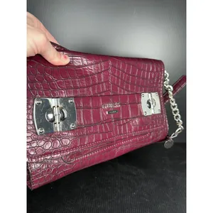 GUESS Handbag Shoulder Bag Y2K Purse Plum Alligator Skin‎ Style Silver Chain thumbnail 2