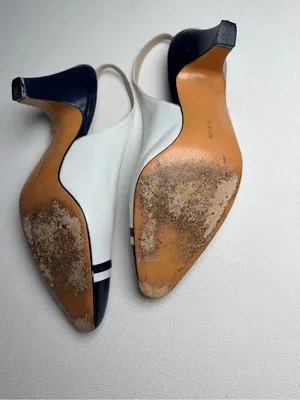 Salvatore Ferragamo Slingback Heels 8B White Navy Leather Italy Vintage 1980’s thumbnail 8