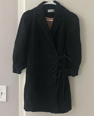 Sigga puff sleeve wrap dress black lace thumbnail 4