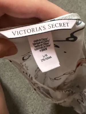Victoria’s Secret cami top thumbnail 3