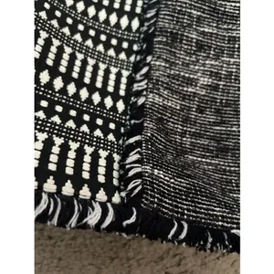 French Connection Tweed Skirt Women’s Black/White Fringe Mini Size 2 Twee Preppy thumbnail 2