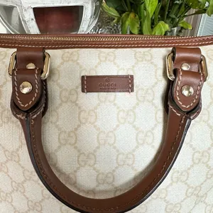 Gucci Cream and Brown Tote Bag with Signature GG Monogram thumbnail 2
