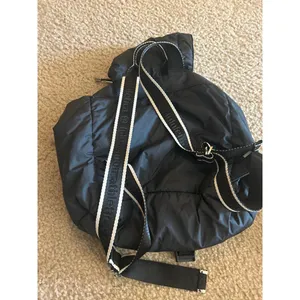 Backpack puffer black lululemon thumbnail 7