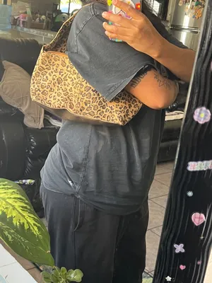 Leopard Print Shoulder Bag thumbnail 8