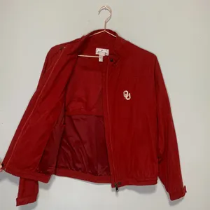 Antigua Womens Oklahoma Sooners Lightweight Jacket thumbnail 7