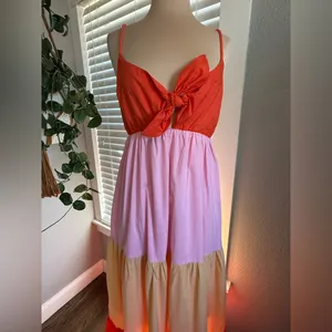 NWT‎ Front Tie Colorblock Tiered Midi Dress Size Medium thumbnail 2