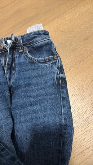 ZARA Jeans thumbnail 3