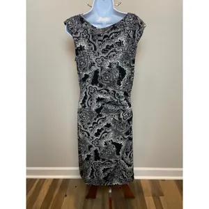 JBS Paisley Sequin Bodycon Dress Size M Black White Scoop Neck NWT Made in USA thumbnail 3