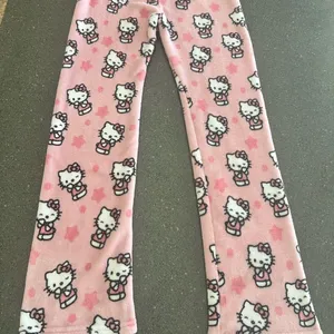 Hello Kitty Pink Cartoon Pajama Bottoms size M junior thumbnail 6