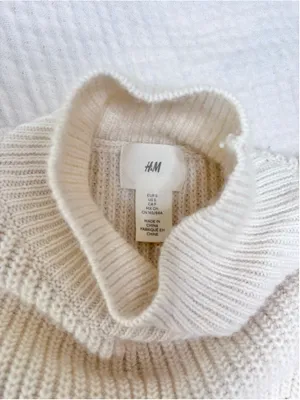 Women's H&M Cream Turtleneck Sweater Size S Ribbed Knit thumbnail 3