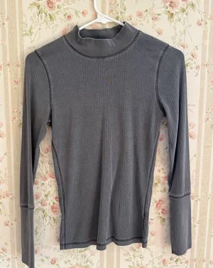 Free People Top thumbnail 1
