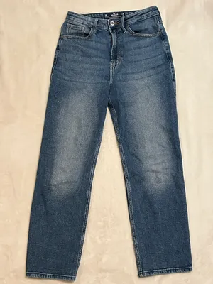 Hollister Ultra High Rise Dark Wash, Straight Jeans thumbnail 1