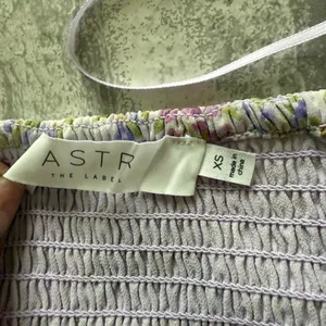 ASTR The Label Bonnie Floral Plisse Coquette Fairy Smocked Crop Blouse Top Sz XS thumbnail 5