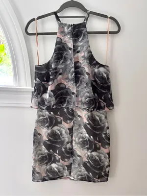 Ali & Jay Floral Print Tiered Bodice Halter Dress S Chiffon Layered Gray Pink thumbnail 5