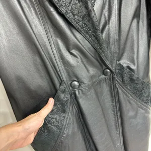 Wilson’s Leather Vintage 80s Women's Genuine Leather Long Trench Coat in Black - Size S thumbnail 6