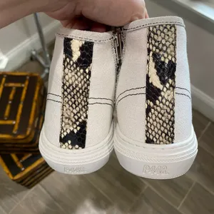 P448 Sally High Top Sneakers Cream‎ Snake Print Leather EU 38 thumbnail 3