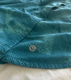 Lululemon Shorts thumbnail 4