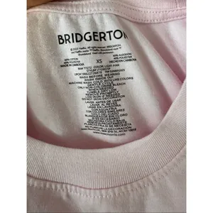 Bridgerton “Sip This Tea” Pink Graphic T-Shirt XS Netflix Short Sleeve Tee thumbnail 6