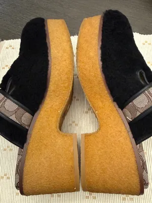 Coach Black Shearling Dylan Signature Buckle Platform Clogs Mules Size 7 NWOT‎ thumbnail 10