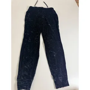 Lululemon Pants Womens 6 Black Velvet Joggers Elastic Waist Pockets Lounge thumbnail 7