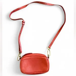 Madewell The Leather Carabiner Mini Crossbody Bag Pomegranate Seed Red thumbnail 2