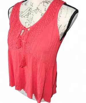 Coral Sleeveless Embroidered Lace Top W Keyhole Details & Tassel Ties thumbnail 1