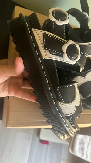 Dr. Martens Voss Floral Sandal thumbnail 4