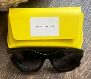 MARC JACOBS Black Cat-Eye Sunglasses thumbnail 1